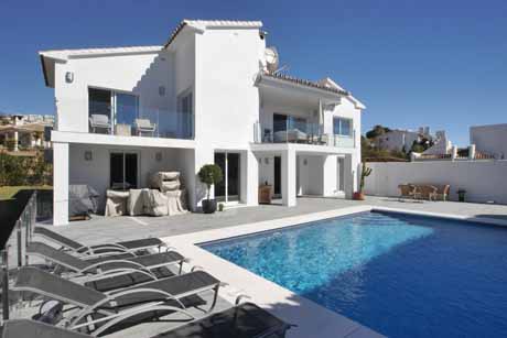 Modern-villa-for-sale-costa-del-sol